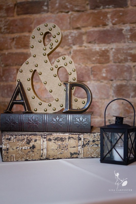AD005